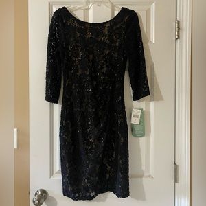 size 8 lace sleeves dress new with tags